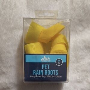 Small Pet Rain Boots *New In Box*